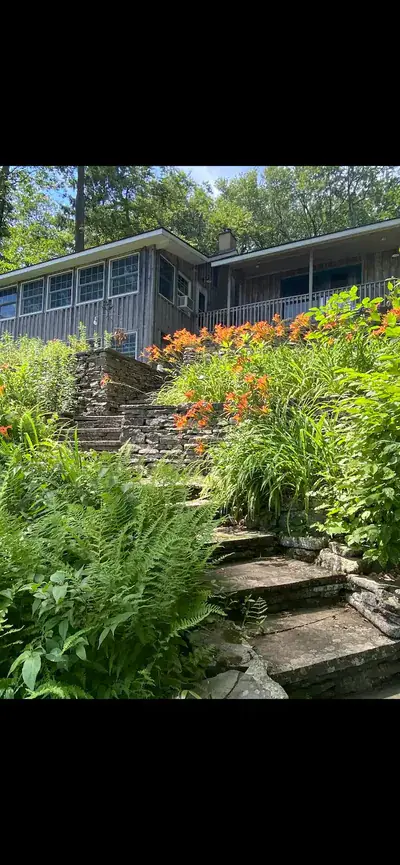 Shehawken Cabin lakefront rental