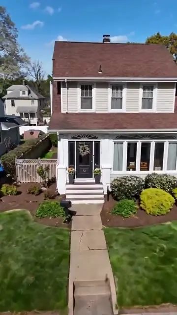 RE/MAX agent — Real Estate reel by Atlas Studio